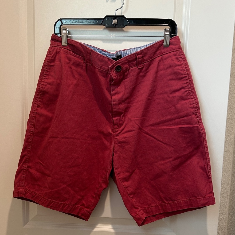 Club Room Men's Burgundy Flat-Front Cotton Shorts